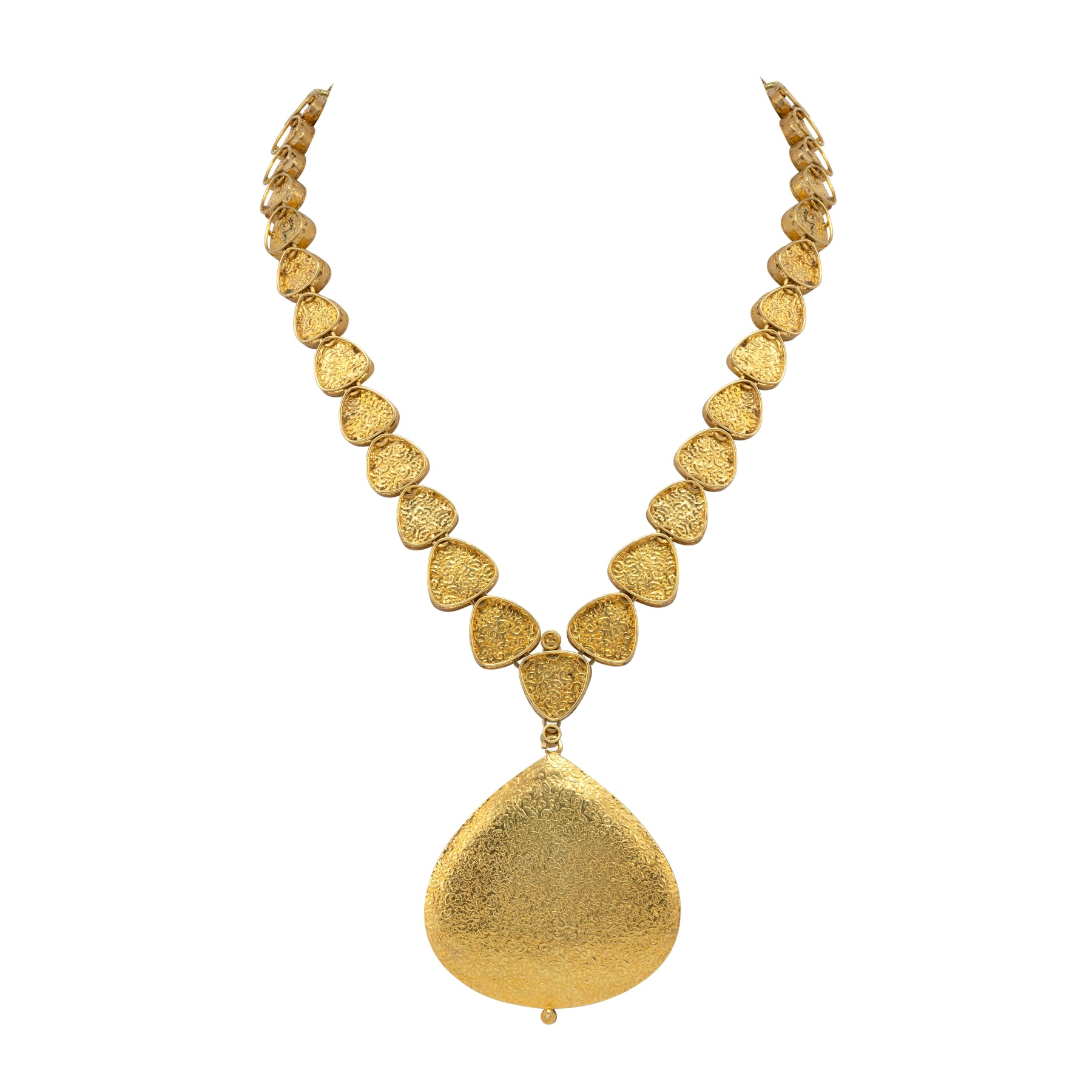 Triangular Polki Pendant with Jadai Detailing and Partash